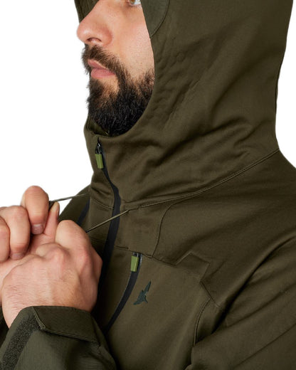 Pine Green Coloured Seeland Hawker Shell II Jacket on white background #colour_pine-green