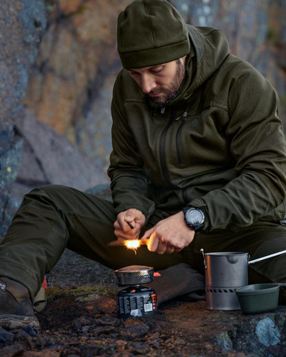 Pine Green Coloured Seeland Hawker Shell II Jacket on outdoor background #colour_pine-green