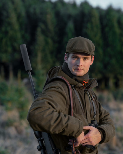 Grizzly Brown Coloured Seeland Helt II Waterproof Jacket on outdoor background #colour_grizzly-brown