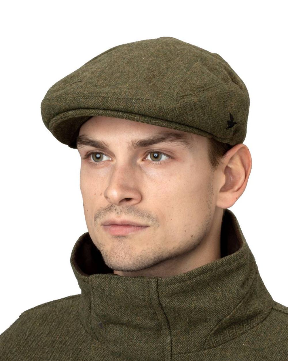 Moss Green Coloured Seeland Hillside Sixpence Cap on white background #colour_moss-green
