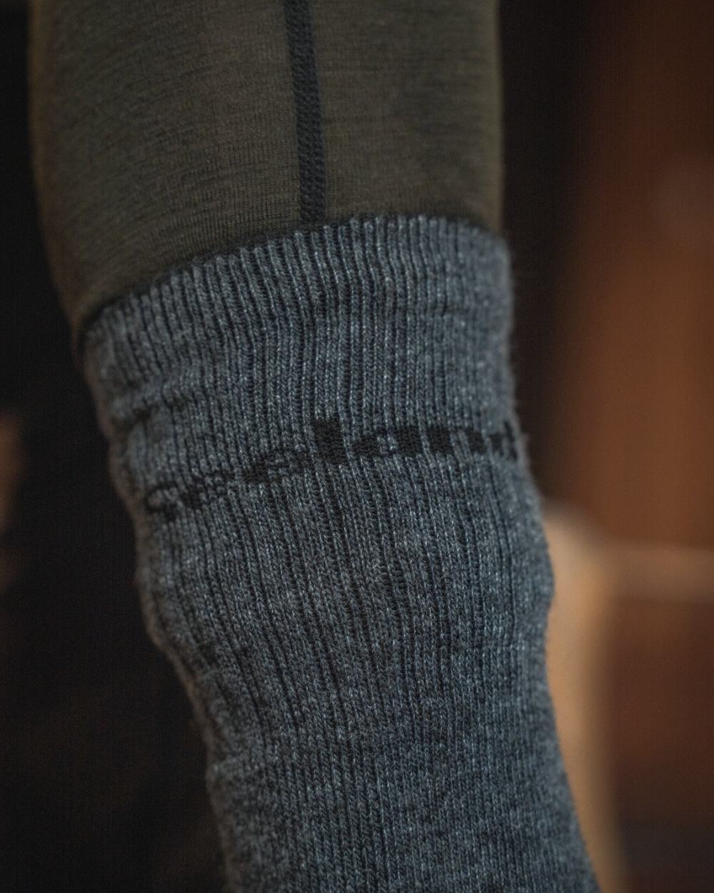 Pine Green Coloured Seeland Mens Apex One Hundred Long Johns on outdoor background #colour_pine-green