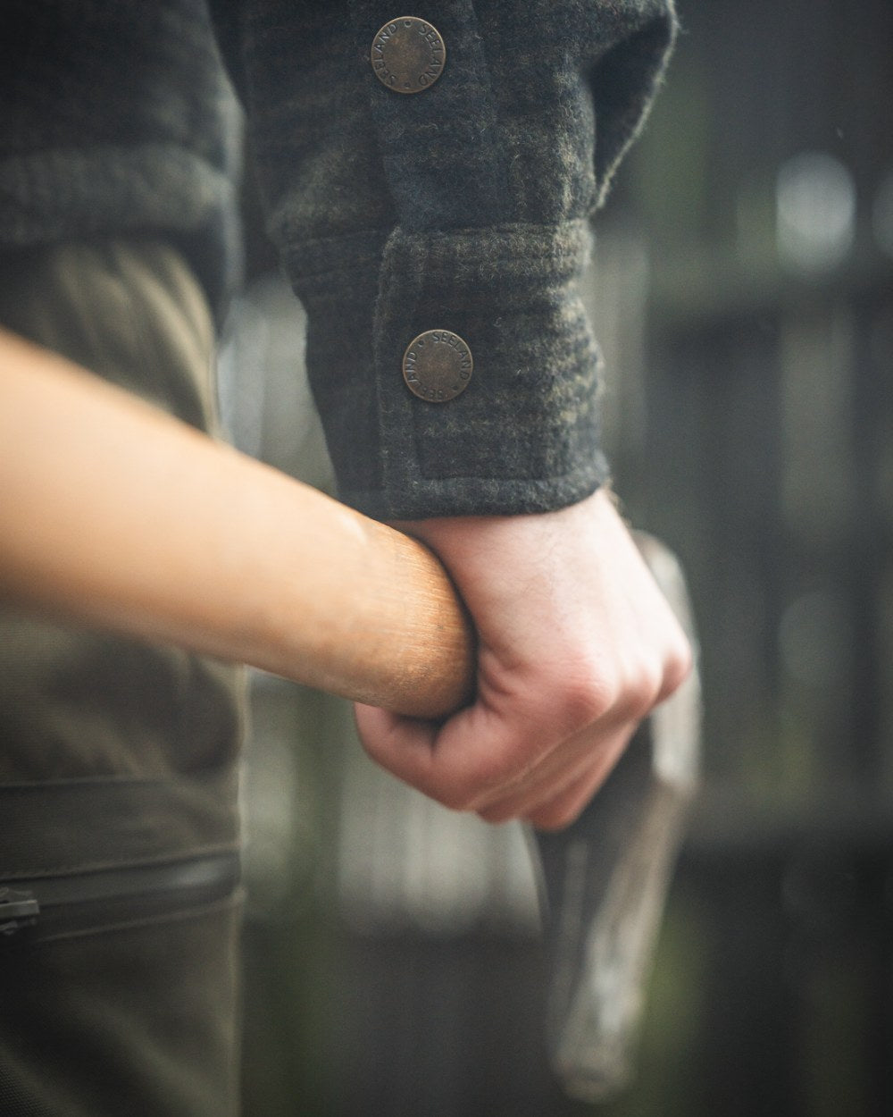 Pine Green Check Coloured Seeland Mens Canada Yukon Jacket on outdoor background #colour_pine-green-check