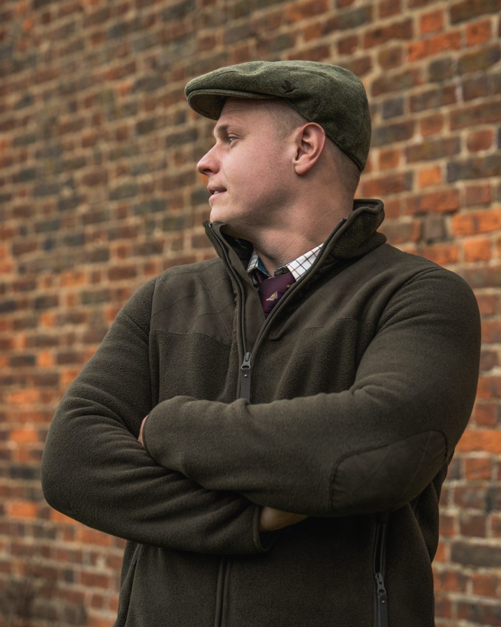 Light Pine Coloured Seeland Mens Fog Fleece Jacket on outdoor background #colour_light-pine