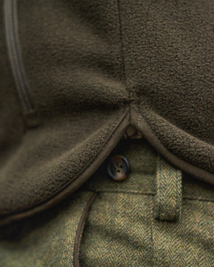 Light Pine Coloured Seeland Mens Fog Fleece Jacket on outdoor background #colour_light-pine