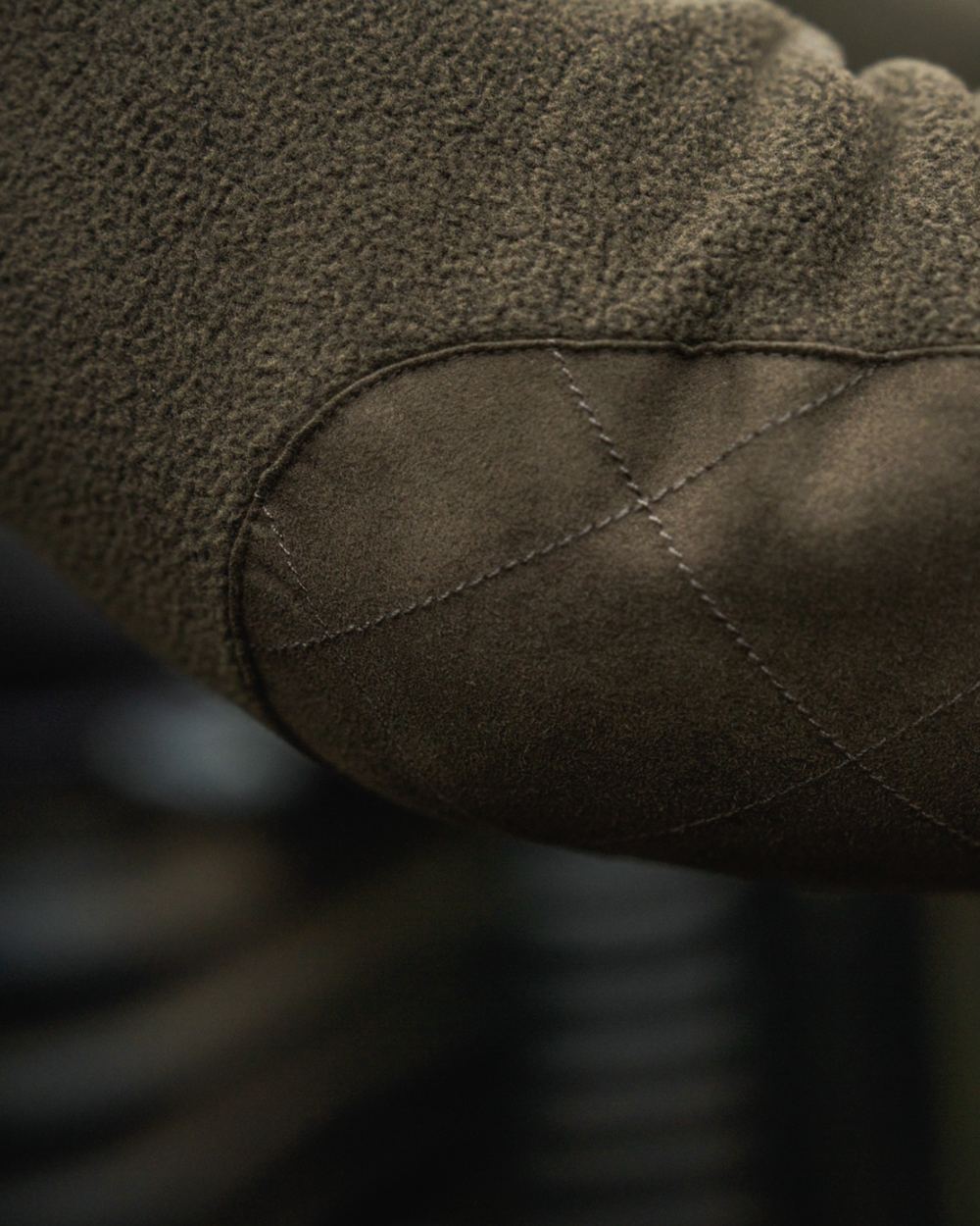 Light Pine Coloured Seeland Mens Fog Fleece Jacket on outdoor background #colour_light-pine