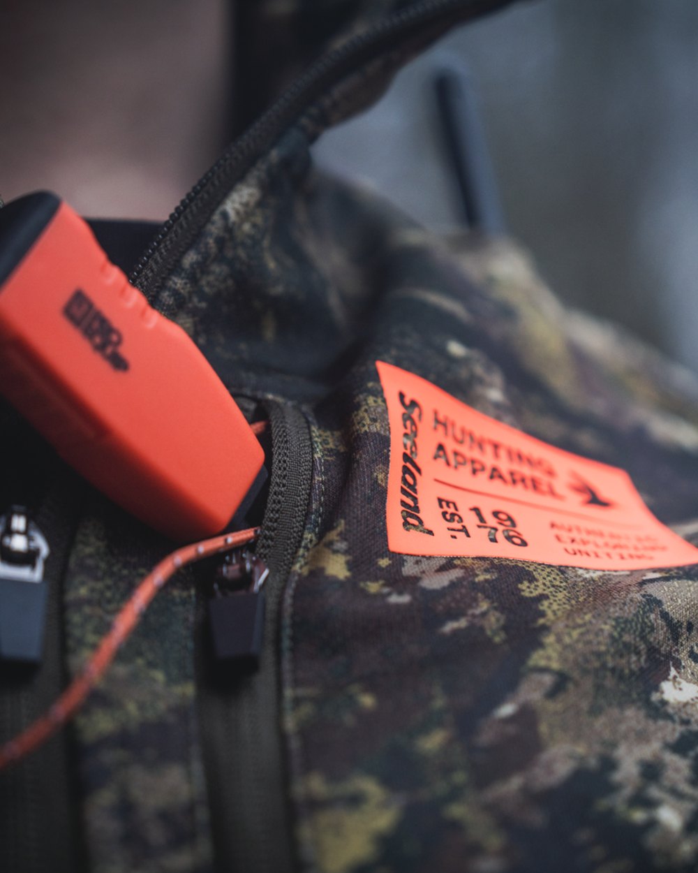 InVIS MPC Green Coloured Seeland Mens Tidal Camo Fleece Jacket on forest background #colour_invis-mpc-green