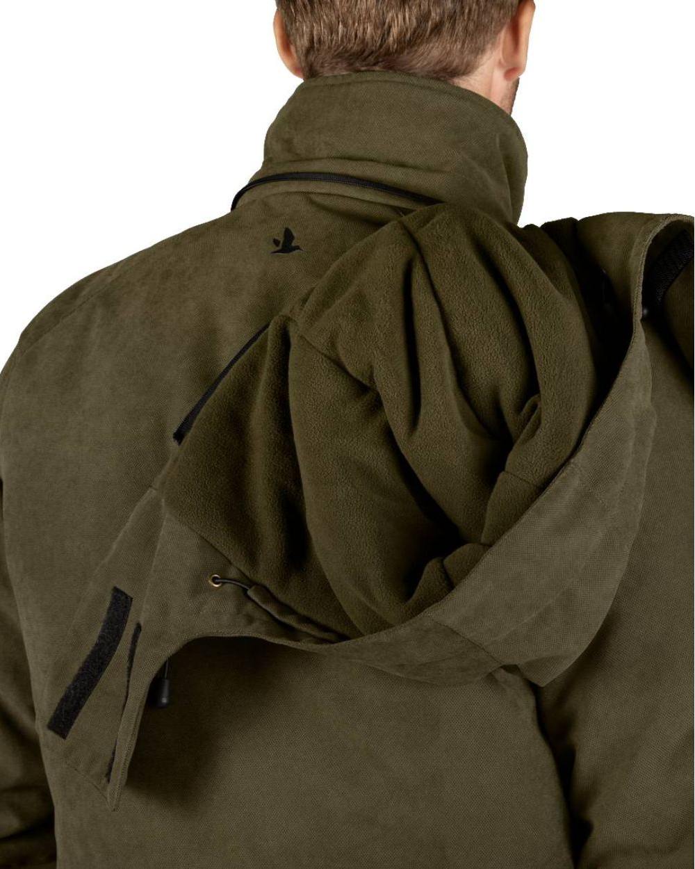 Grizzly Brown Coloured Seeland Polar Max Jacket on white background #colour_grizzly-brown