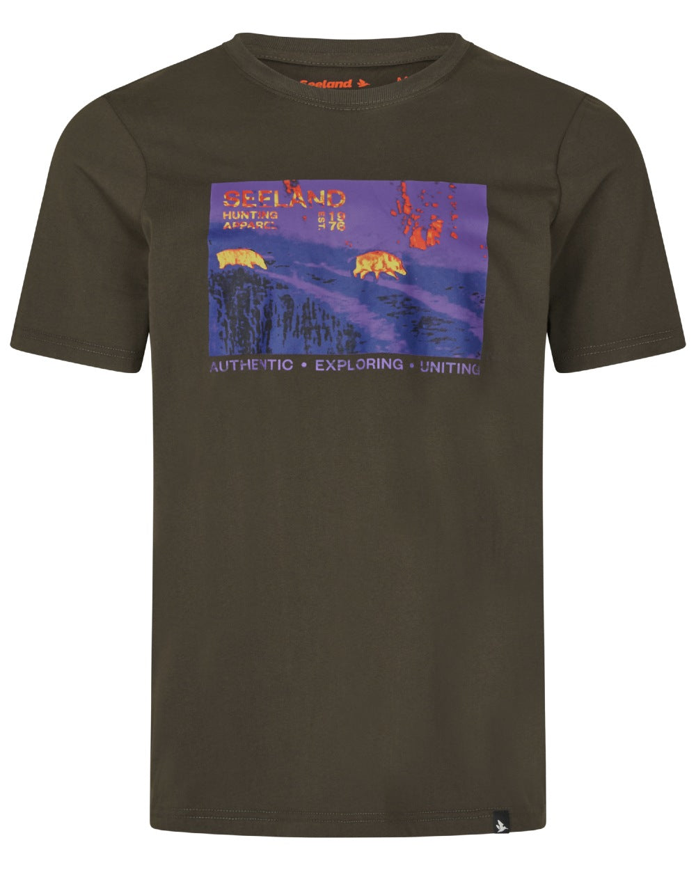 Pine Green Coloured Seeland Thermal T-Shirt on white background #colour_pine-green