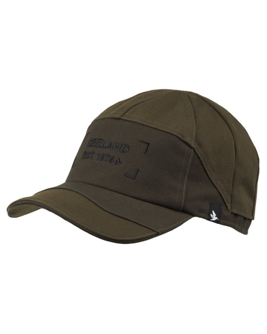 Light Pine Coloured Seeland Trax Cap on white background #colour_light-pine