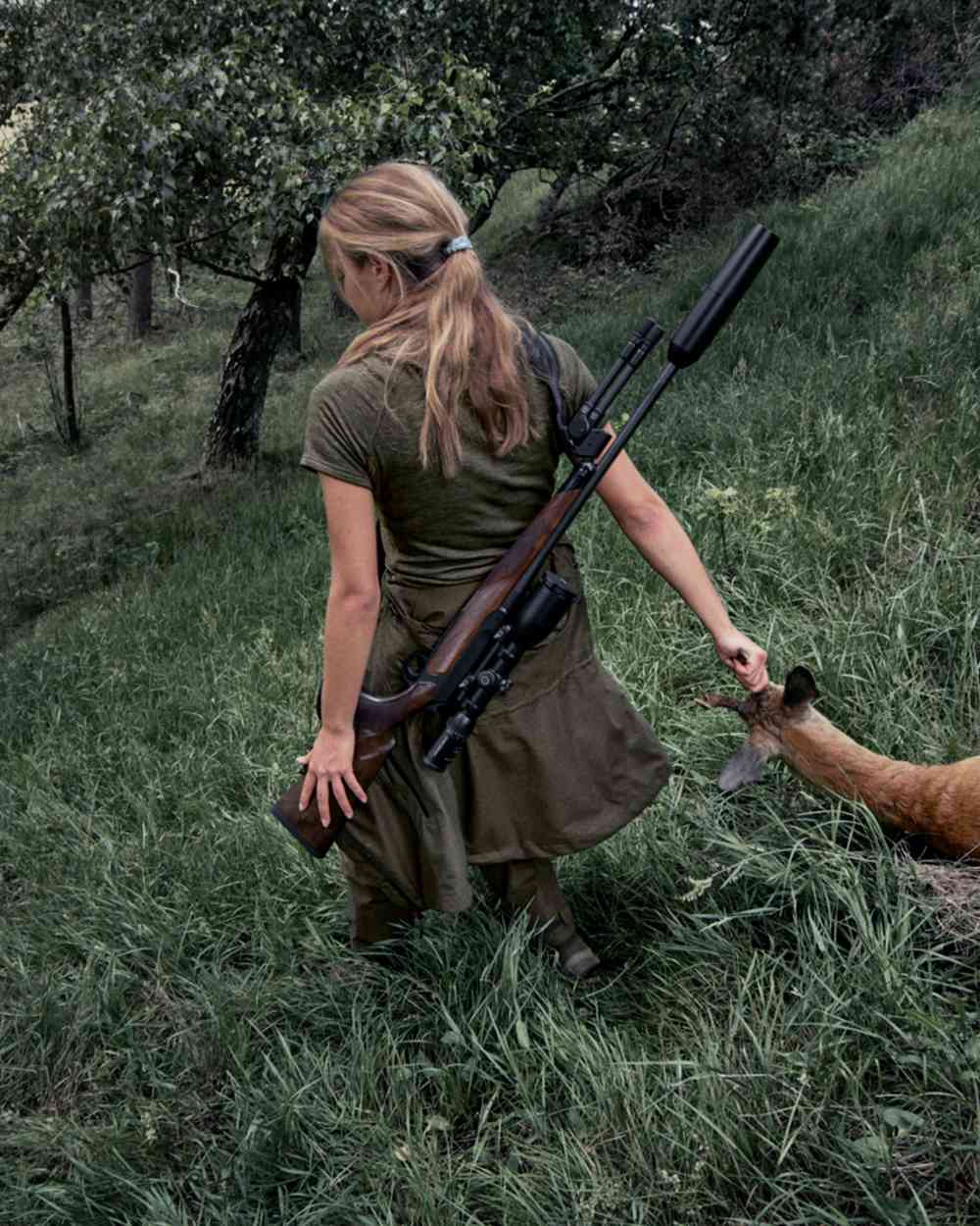 Pine Green Coloured Seeland Womens Active Short Sleeve T-Shirt on outdoor background #colour_pine-green