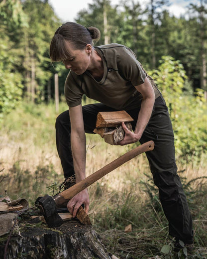 Covert Green Coloured Seeland Womens Apex Aia Merino T-shirt on outdoor background
#colour_covert-green