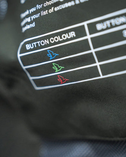 Pine Green Coloured Seeland Womens Celsius Aia Heat Jacket on outdoor background #colour_pine-green