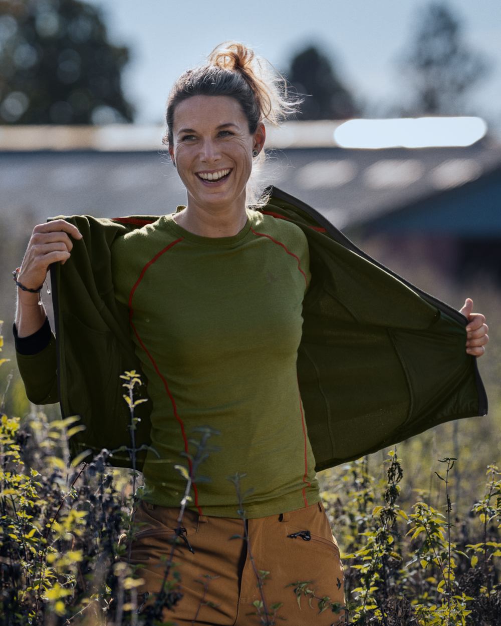 Capulet Olive Coloured Seeland Womens Hawker Base Layer on outdoor background #colour_capulet-olive