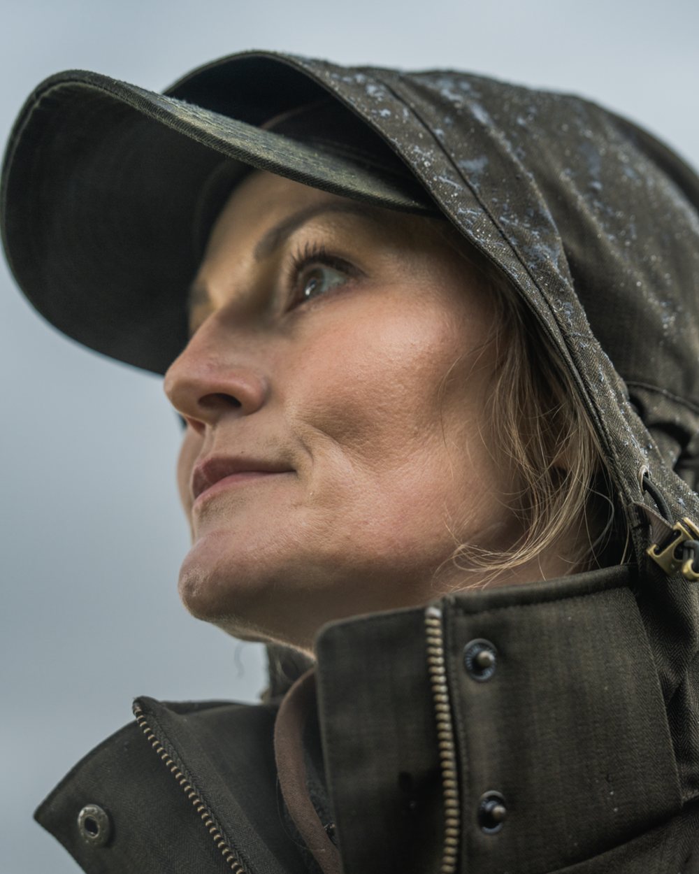 Light Pine Coloured Seeland Womens Highpoint Harriet Jacket on outdoor background #colour_light-pine