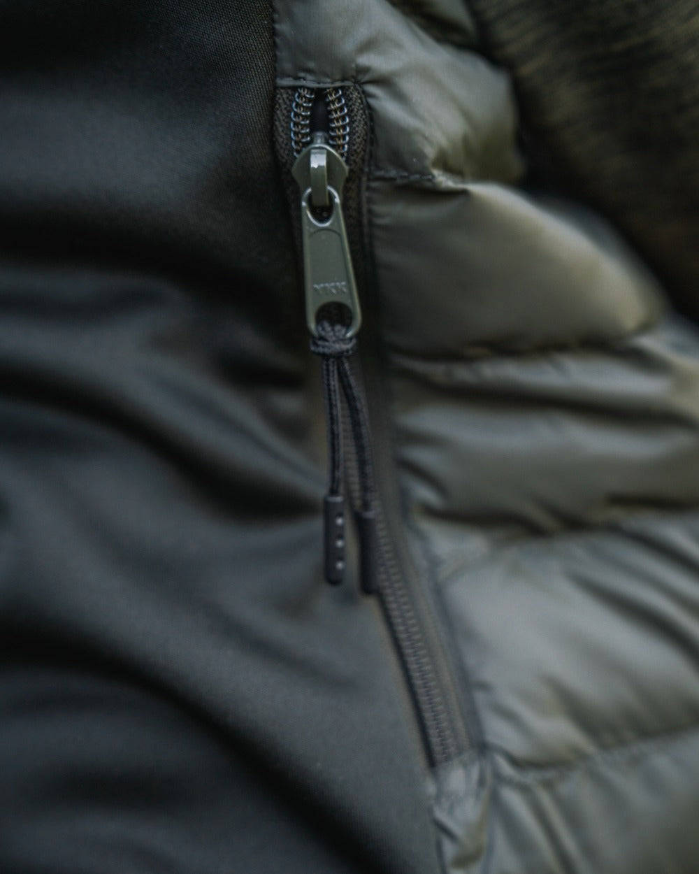 Light Pine Coloured Seeland Womens Therma Waistcoat on forest background #colour_light-pine