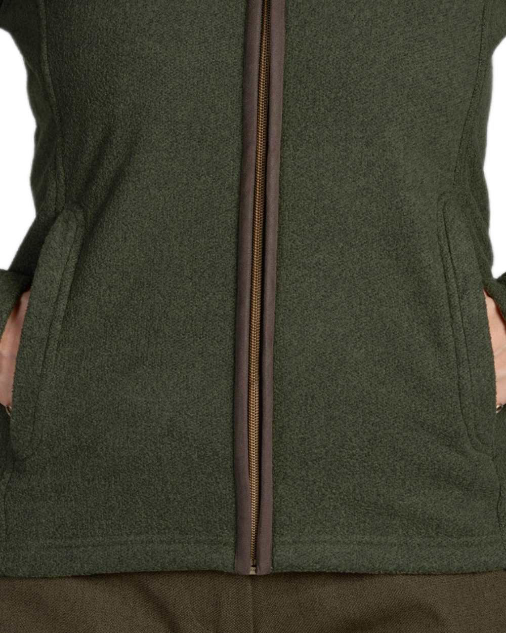 Classic Green Coloured Seeland Woodcock Ladies Fleece on White background #colour_classic-green