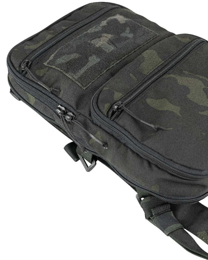 VCAM Black Coloured Viper VX Buckle Up Charger Pack on white background #colour_vcam-black