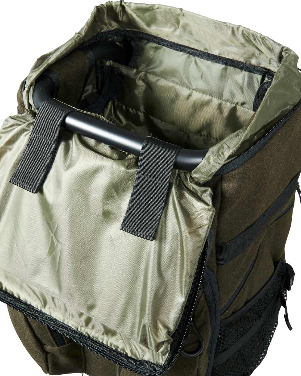 Hunting Green Coloured Harkila Metso Rucksack Chair Backpack on white background #colour_hunting-green