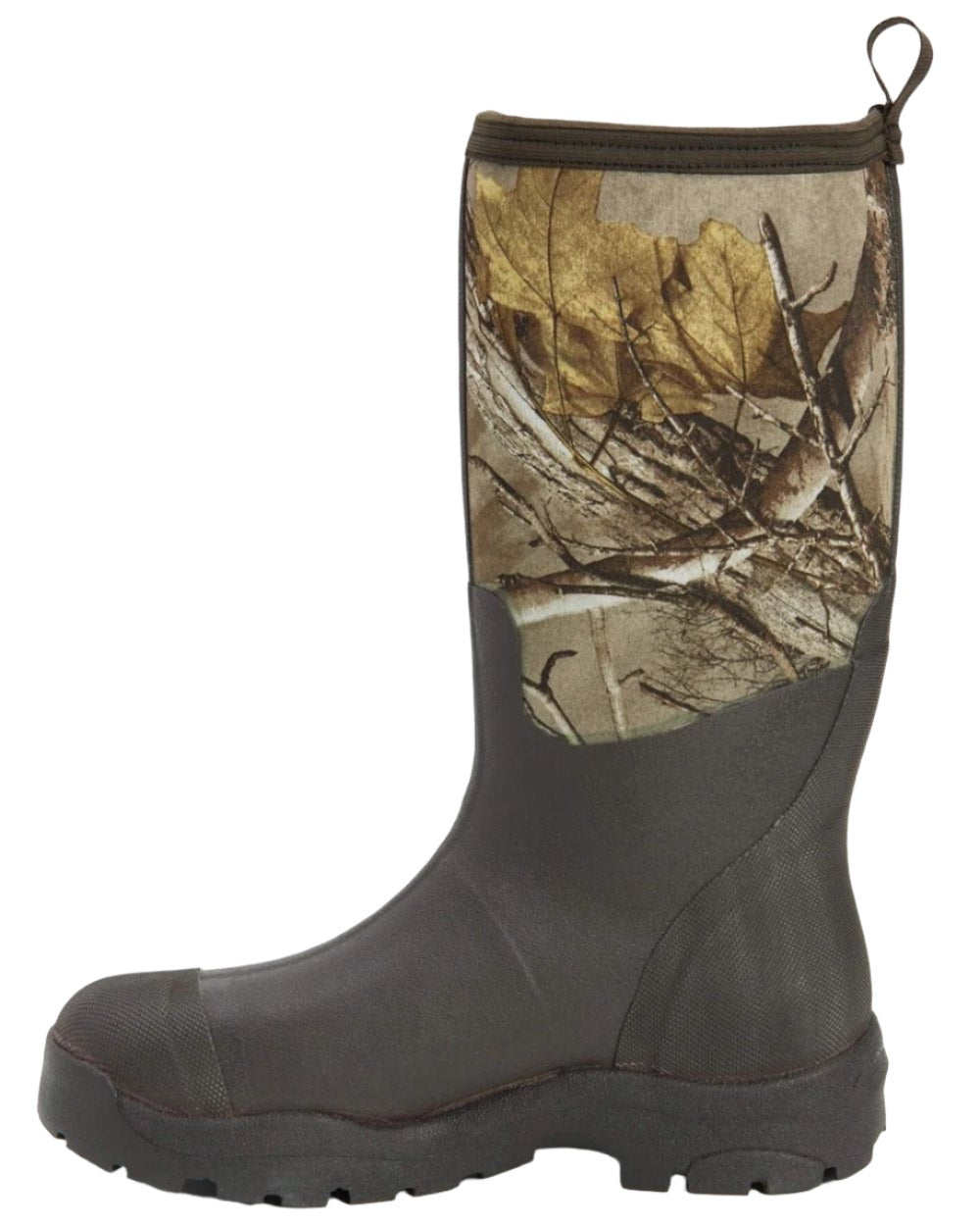 Camo Print Coloured Muck Boots Derwent II Wellingtons On A White Background #colour_camo-print