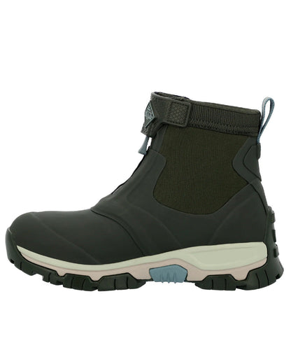 Dark Moss Coloured Muck Boots Ladies Apex Zip Mid Boots On A White Background #colour_dark-moss