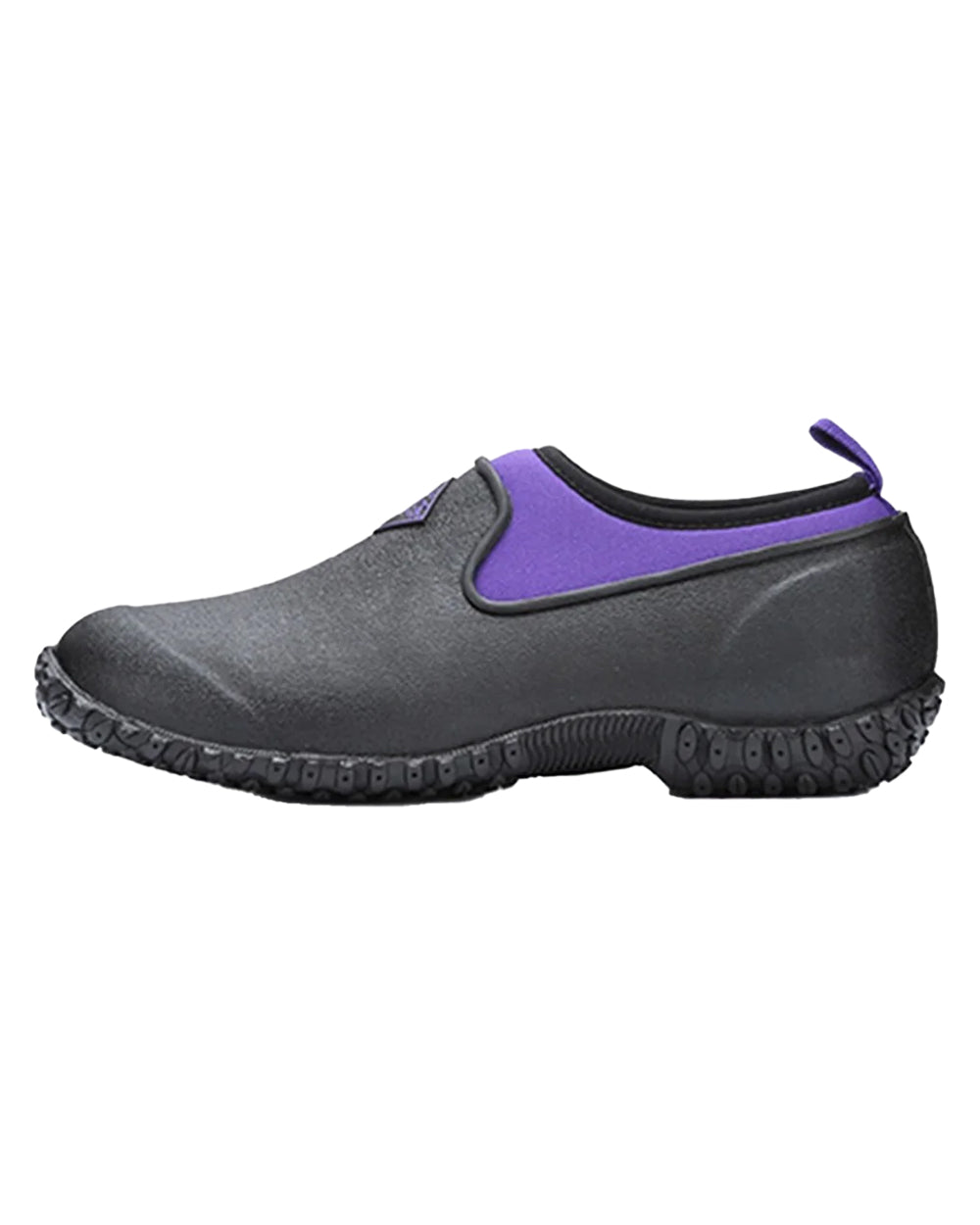 Black Purple coloured Muck Boots Womens RHS Muckster II Low Shoes on White background #colour_black-purple