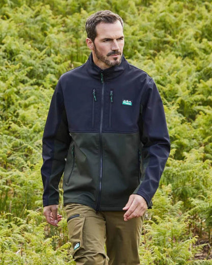 Deep Forest Coloured Ridgeline Mens Ranger 24 Jacket On A Forest Background #colour_deep-forest