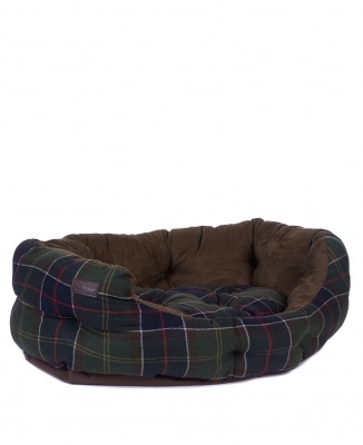 Barbour 35in Luxury Dog Bed