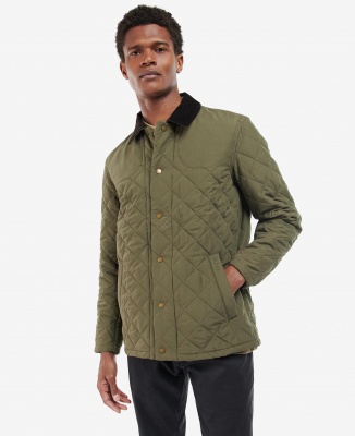 Barbour Helmsley Quilt - Army Green SeriousCountrySports.com